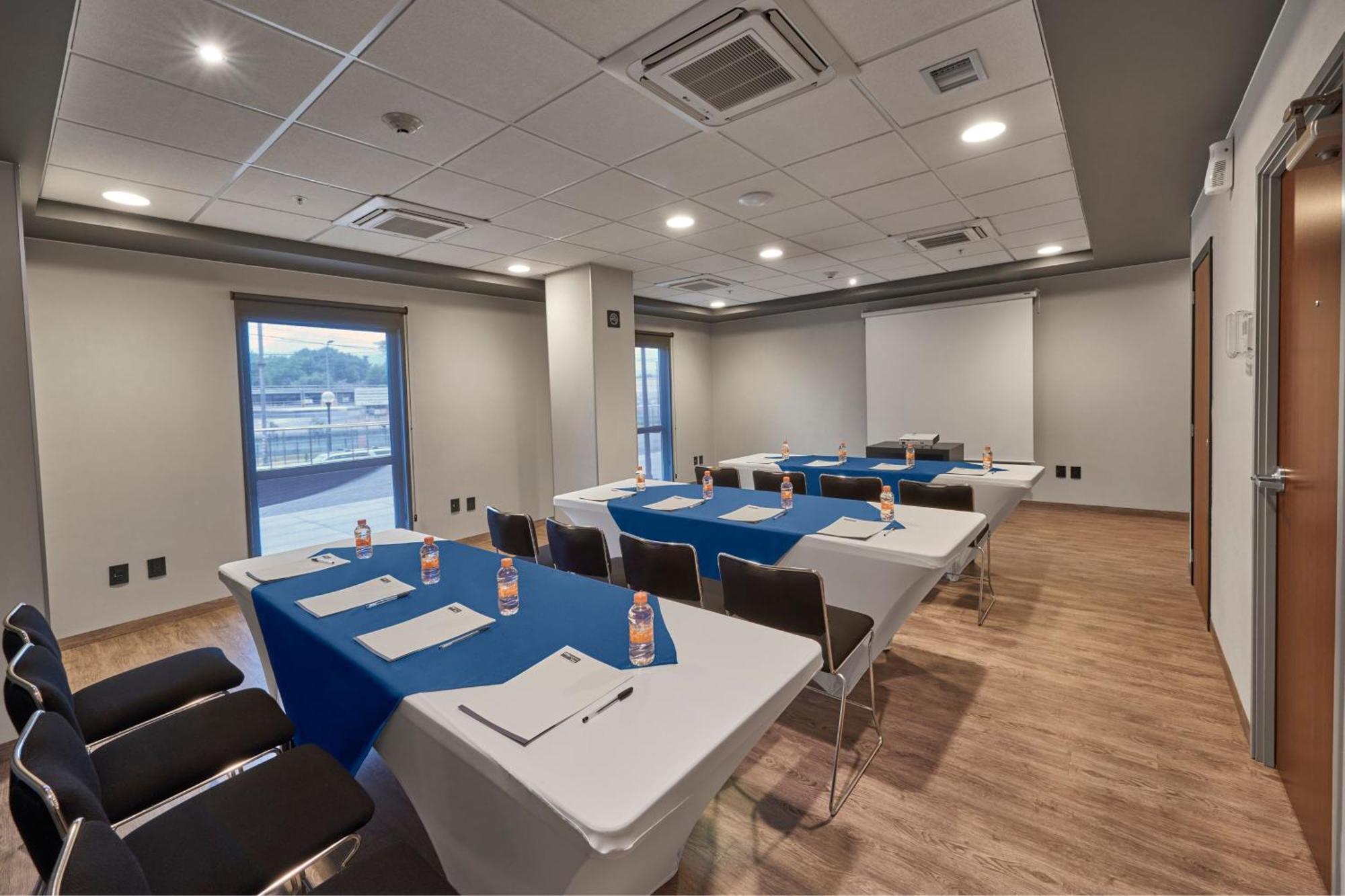 City Express Plus By Marriott Cali Colombia Eksteriør bilde