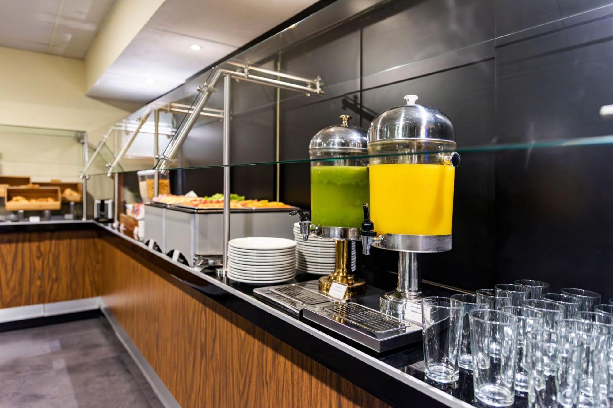 City Express Plus By Marriott Cali Colombia Eksteriør bilde