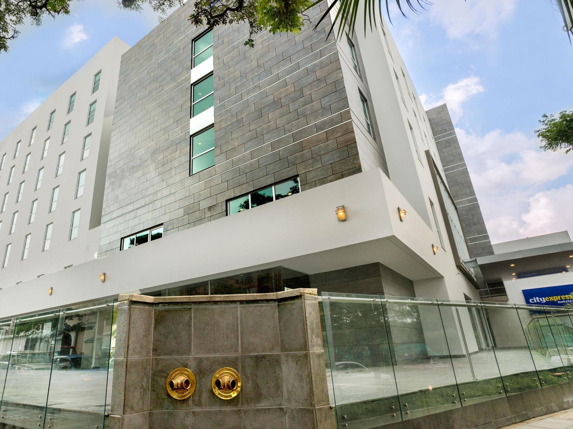 City Express Plus By Marriott Cali Colombia Eksteriør bilde